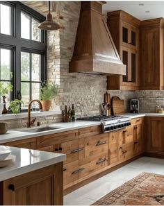 Beautiful Wood Kitchen Cabinets, Tuscan Home Design, Rustic Interior Design Kitchen, Alder Kitchen Cabinets Farmhouse, Modern Tuscan Home Interiors, Wood Stain Kitchen Cabinets, Modern Rustic Kitchen Cabinets, Rustic Kitchen Cabinets Farmhouse Style, Kitchen Ideas Wood Cabinets