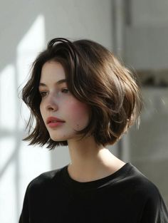 Summer Bob Haircuts 2024: Short, Medium, and Long Styles for Every Outfit Ladies Hairstyles, Hair Inspiration Short, Long Bob Haircuts, Curly Hair With Bangs, Hair Colours, Haircuts For Women, Bob Haircut, Short Bob Hairstyles, Korean Hairstyle