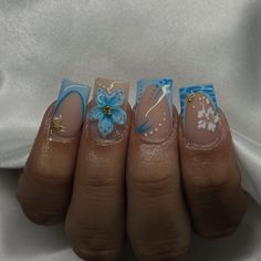 Nail Coffin Design Ideas, Stitch Birthday Nails, Simple Blue Nail Designs Short, Cute Nail Inspo Square, Under The Sea Nails Acrylic, Blue Butterfly Nails Short, Blue Short Nails Design, Cute Short Nails Blue, Cute Basic Nail Designs