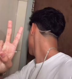 Undercut Hair Designs, Taper Fade Curly Hair, Short Hair For Boys, Curly Hair Fade, Undercut Long Hair, Men Haircut Curly Hair, Taper Fade Haircut, Men Hair Color