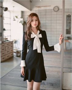 Outfit Korean Style, Tuxedo Women, Look Formal, Maxi Gown Dress, Beauty Collection, Classy Dress, Chic Dress, Beautiful Fashion