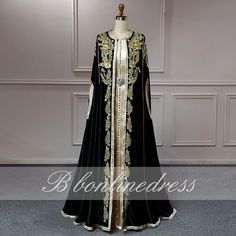 Fashion Gender Neutral, Dubai Kaftan Dress, Arabic Abaya, Stylish Prom Dress, Dress With Jacket, Handmade Wedding Dresses, Muslim Style, Fairytale Fashion