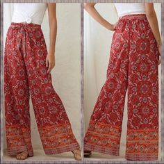 Palazzo Pants Floral In Orange Red White Sz S M New Flowy Wide Leg Flat Elastic Waistband Coordinating Self Tie Waist Looks Elegant Paired With A Simple White Tee Fabric Content Poly Approximate Measurements Lying Flat : S Waist (Elastic) 13”, Rise 15”, Inseam 29” Leg Opening 14.5” Loose Fitting Pants, Boho Pants, White Floral Dress, Red Pattern, Simple White, Palazzo Pants, White Tee, Design Inspo, Orange Red