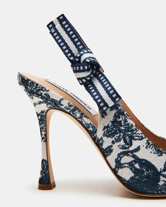 BRI BLUE/WHITE Blue Shoes For Wedding, Blue And Gold Shoes, Pattern Heels, Blue Shoes Women, Graduation Heels, White Pump, Navy Heels, Luxury Heels, Stunning Shoes