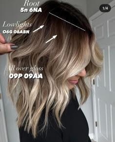 Longbob Hair, Root Melt, Hair Color Techniques, Beauty Hair Makeup, Hair Appointment, Hair Affair, Short Hair Balayage, Haircut And Color