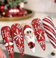 Diy Halloween Nail Art, Navidad Nails, Best Christmas Nails, Nail Art Designs 2023, Christmas Nail Colors, Nail Art Halloween, Colors Nails