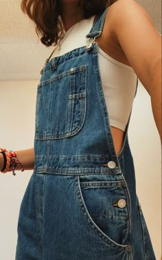 Look 80s, Looks Hip Hop, Granola Girl, Summer 22, Denim Overalls, Mode Vintage, Looks Vintage