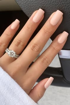 Pale Nail Ideas, Natural Coloured Nails, Bridal Nails Coffin, Natural Nail Colours, Acrylic Nails Natural Look, Natural Colour Nails, Nails Wedding Bridesmaid, Bridesmaid Nails Wedding Neutral, Nails For Bridesmaid