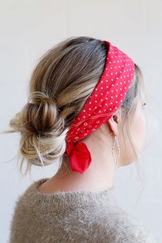 Now for the best tutorials on how to tie a Web $60 at ceeceesclosetnyc com Shop best sellersdeals of the dayread ratings & reviewsshop our huge selection I have been seeing this trend everywhere re .. Details of Hairstyles With Scarf Headband 9 Different Ways To Style Your Hair Using, click this link: view details Bandana Headband Hairstyles, Cute Headband Hairstyles, Headbands For Short Hair, Curl Hair With Straightener, Hair Up Or Down, Hair Scarf Styles, Work Hairstyles, Bandana Hairstyles