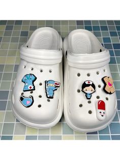 2024 New Fashion Lightweight Plus Size Women's Ventilated Cartoon Doctor Design Water Resistant Sandals, DIY Combo With Detachable Flower Decoration White     Animal,Cartoon    Women Shoes, size features are:Bust: ,Length: ,Sleeve Length: