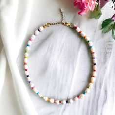 Pride LGBTQ+ Süßwasser perlen halskette is a handmade necklace. This colorful necklace can be used for many special occasions and elevate your style. It looks playful and vibrant with every outfit.  Material: ✨ Freshwater Pearl size 4 mm ✨ Colorful bead size 3 mm ✨ Clasp and chain is made of high-quality steel - silver clasp and chain Size: ✨ S: 34 cm bead necklace + 5 cm chain ✨ M: 36 cm bead necklace + 5 cm chain ✨ L: 38 cm bead necklace + 5 cm chain ✨XL: 40 cm bead necklace + 5 cm chain If you have a special request for this necklace, please let me know! Handmade Gifts For Girlfriend, Pride Necklace, Extraordinary Jewelry, Colorful Necklace, Summer Necklace, Feb 8, Wedding Jewellery Necklace, Colourful Necklace, Pearl Size