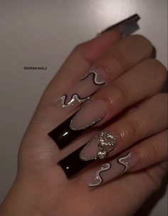 Black Prom Nails, Black Acrylic Nail Designs, Funky Nail Designs, Toenail Designs, Funky Nail Art, May Nails, Black Acrylic Nails, Grunge Nails, Girly Acrylic Nails