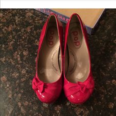 Bring Out Your Inner Dorothy With These Red Kitten Heel Pumps Great For Any Occasion Red Kitten Heels, Heels Kitten, Kittens Vintage, Pop Shoes, Kitten Heel Pumps, Swag Shoes, Red Bow, Heel Pumps, Kitten Heel