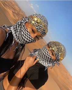 Desert Safari Outfit, Egypt Outfits, Hair Influencer, Dubai Outfit, Safari Outfit, Egypt Aesthetic, Dubai Outfits, Estilo Hijab