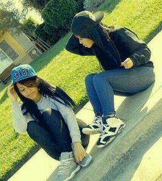 Girls with swag  ;) Swag Tumblr, Jordans Girls, Jordan Outfits, Outfit Trends