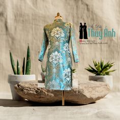 Brand New High Quality Vietnamese Ao Dai.  Fast/Free Priority shipping (1-3 days delivery) via USPS. Note: the material is one layer with purl glitter (May cause some itchiness on skin). Size Shoulders  Chest 44 15.0in/38cm 37in/94cm 46 15.5in/39cm 38in/97cm 48 17.0in/43cm 40in/102cm 50 17.5in/44cm 42in/107cm 52 18.0in/46cm43in/109cm 54 19.0in/48cm45in/114cm 56 19.5in/50cm46in/117cm 58 21.0in/53cm48in/122cm 60 22.0in/56cm50in/127cm Ao Dai Length is 40 inches. Please note:  Almost all Ao Dai have some sewing Chalk Marks because these are Brand New, unwashed Ao Dai.  Gently hand wash the areas will remove the marks. Thank you, aodaithuyanh.etsy.com Return and Exchange Policy: Exchange for same color and design is accepted if return item is received within 7 days of delivery.  Customer is res Green Ao Dai, Traditional Long Dress, Vietnamese Ao Dai, Handmade Brand, Vest Jacket, Hats For Men, Long Dress, Mens Jackets, For Men