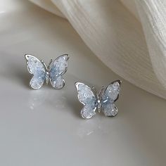 Category: Earrings Fashion Element: Butterfly Style: Natural Luxury Jewelry Gift, Pretty Jewelry Necklaces, Earring Wedding, Butterfly Earrings Stud, Wedding Party Jewelry, Flower Stud Earrings, Flower Butterfly, Fancy Jewellery, Jewelry Lookbook