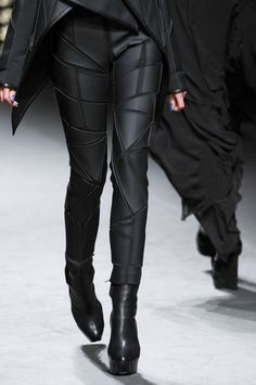 Futuristic Fashion | futuristic style, trousers, black clothing, Future Fashion Futuristic, Moto Chic, Character Clothing, Futuristic Style, Cyberpunk Fashion, Gareth Pugh, Cyberpunk Style, Black Leather Pants, Futuristic Fashion