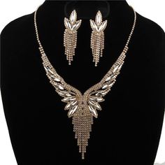 Rhinestone Fringe Leaf V Shape Necklace With Earring Set For Women Gold Tone #cheapnecklacesforwomen #necklacesforwomen Rhinestone Fringe, V Shape, Diamond Necklace, Chain Necklace