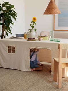 Settle Table Cloth House by Ferm Living Waldorf Room, Ferm Living Kids, Family Dining Table, Baby Corner, Roll Up Doors, Family Dining, Diy Games, Design Del Prodotto, Kids Collection