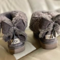 Lightly Loved Questions? Leave A Comment Below! Gray Ugg Boots, Gray Ugg, Grey Ugg Boots, Uggs Boots, Shoe Designs, Winter Gear, Next Top Model, Womens Uggs, Top Model