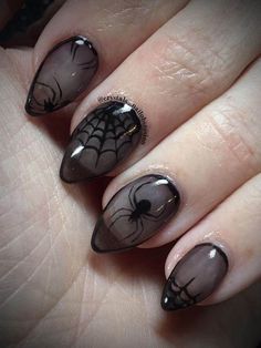 Clear Spider Web Nails, Sheer Black Halloween Nails, Black Spider Nail Design, Short Pointy Halloween Nails, Black Widow Spider Nails, Witchy Nails Halloween, Halloween Abstract Nails, Halloween Nails Spiders, Black On Black Nail Designs