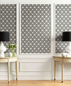 Nouveau Trellis Wallpaper in Black and White from the Nouveau Collection by Wallquest Lambriseringen Gang, Classic Wallpaper Pattern, Trellis Wallpaper, Dining Room Wallpaper, Classic Wallpaper, W Wallpaper, Contemporary Wallpaper, Modern Wallpaper