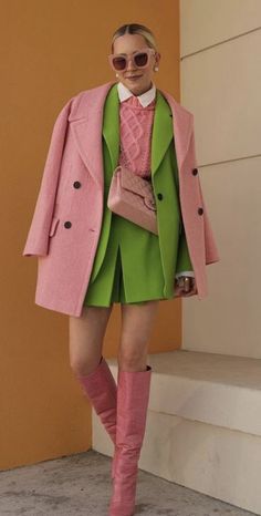 Color Combos Outfit, Color Blocking Outfits, 가을 패션, Colorful Fashion, Look Fashion, Classy Outfits, Fashion Inspo Outfits, Pink And Green