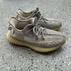 Yeezy Boost 350 - Very Loved (Might Still Have Box) Shoes Yeezy, Yeezy Shoes, Yeezy Boost 350, Yeezy Boost, Women's Sneakers, Gray White, Womens Sneakers, Athletic Shoes, Sneakers