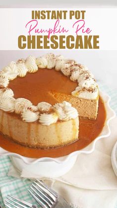 pumpkin pie cheesecake on a white ruffled edged cake stand Cheesecake Pumpkin, Turtle Cheesecake, Pumpkin Pie Cheesecake, Pumpkin Cheesecake Recipes, Cheesecake Pie, Pumpkin Recipes Dessert, Cracker Crust, Best Pumpkin