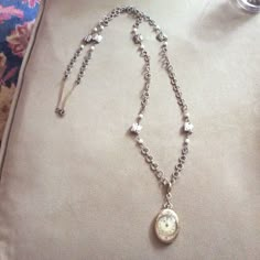 Interesting Necklaces, Gold Aesthetic, Big Clothes, Moon Jewelry, Cool Necklaces