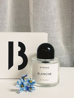 Byredo Blance perfume Popular Scents, Diy Perfume, Transparent Flowers, Bake Cookies