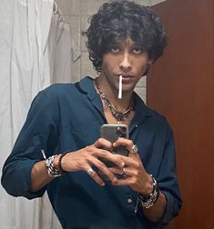 Arte Inspo, Hair Reference, Light Academia, South Asian, Attractive People, Drawing People, Comme Des Garcons