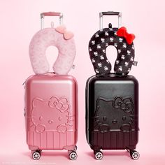 Luggage Pink, Hello Kitty Merchandise, Hello Kitty House, Charmmy Kitty, Kitty Clothes, Hello Kitty Rooms, Hello Kitty Clothes, Hello Kitty Aesthetic