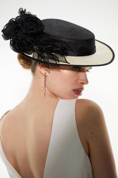 In An Exclusive Collaboration With Luxury Headwear Label Emily London, Karen Millen Presents A Collection Of Unique Headpieces To Elevate Every Occasion.Crafted In A Classic Boater Design, This Woven Hat Is Adorned With Exquisite Floral Details, Adding A Feminine Touch To Occasionwear Ensembles. This Versatile Piece Can Be Worn For Countless Spring And Summer Events.Style: Hatdesign: Boaterfabric: Woven Luxury Wide Brim Boater Hat For Summer, Luxury Brimmed Boater Hat For Summer, Kentucky Derby Hats With Structured Crown, Luxury Brimmed Summer Hats, Luxury Summer Hat With Curved Brim, Luxury Fedora Straw Hat For Kentucky Derby, Luxury Brimmed Straw Hat For Spring, Summer Sinamay Hat With Flat Brim, Luxury Curved Brim Straw Hat For Spring