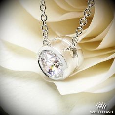 Completely ravishing, the "Full Bezel" Diamond Pendant ensures that your diamond is totally secure while remaining the center of attention. Danty Jewelry, Lapidary Jewelry, Boho Jewelry Diy, Diamond Pendent, Talisman Pendant, Diamond Necklace Designs, Trending Necklaces, Jewelry Quotes