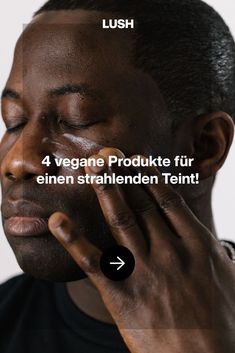 Lerne 4 von Lush's beliebtesten veganen Gesichtspflegeprodukte kennen! Nimm sie in deine Geschichtspflegeroutine auf und schenke deiner Haut die Aufmerksamkeit und Liebe, die sie verdient. Lush