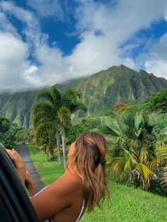 Travel pics,oahu Hawaii guide, botanical garden, Instagram ideas Shotting Photo, Summer Photos, Summer Pictures, Pretty Places