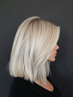 35 Staggering Spring Long Bob Haircut Ideas You Should Try in 2024 Subtle Aline Bob, Blonde Textured Bob Shoulder Length, Lob Blonde Haircut, Long Bob From The Back, Blond Long Bob Hairstyles, Short Blonde Hair Shoulder Length, Short Blond Haircut Women Straight, Haircuts For Straight Blonde Hair, Super Blonde Short Hair