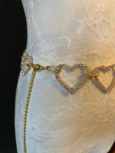 Jeweled Belts, Chain Belts, Rhinestone Belt, Heart Top, Western Wear Outfits, Handmade Belts, Studded Belt, Beaded Belt, Beautiful Belts