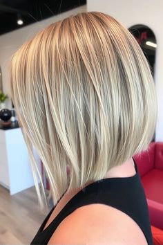 Blonde Long Angled Bob, Angled Bob Haircuts Blonde, Angled Bob Back View, Short Angled Bob With Layers, Slanted Bob Haircut, Textured Angled Bob, Long Blonde Bob, Short Angled Bobs