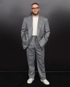 Seth Rogen Style, Low Top Uggs, Seth Rogan, Suits And Sneakers, Armani Suits, Pusha T, Seth Rogen, Donald Glover, Tommy Lee