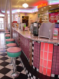 Kaffe Station, Arcade Retro, Diner Decor, Retro Diner, American Diner