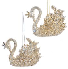 Glittered ornaments shaped like swans. This picture shows both options. Rice Lights, Christmas Tree Trimming, Cascade Lights, Swan Decor, Picture Frame Ornaments, Peacock Pearls, Tinsel Tree, Cluster Lights, Christmas Tree Accessories