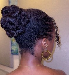 I took some time to play with my hair over the past weekend. This is my version of the 'flower bun'. I'm really happy with the results! Micro Locs In A Bun, Formal Sisterlock Styles, Sisterlock Bun, Micro Loc Hairstyles, Formal Microloc Styles, Sisterlocks Low Bun, Sisterloc Wedding Styles, Medium Microlocs, Sisterlocs Bridal Hairstyles