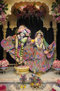 Vrindavan Krishna Images, Janmashtami Photos, Happy Janmashtami Image, Vrindavan Photography Pictures, Iskcon Vrindavan, Radha Radha, Radhe Krishna Wallpapers, Krishna Drawing, Beast Wallpaper