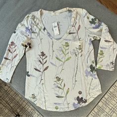 New With Tags Anthropologie T.La Brand Floral T-Shirt. Very Lightweight. Sleeves Are 3/4 Length And Bottom Hem Is Curved With Longest Length Being 25” From Top Seam. Book Decor, Long Length, Anthropologie, Long Sleeve Tees, Womens Tops, Tops & Tees, Cream, Tags, Long Sleeve