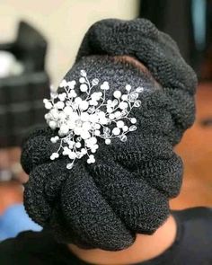 Bridal Hairstyles With Crown, Latest Bridal Hairstyles, Braids Kids Hairstyles, Viral Outfits, Fashion Ankara Styles