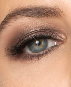 Feel the beauty at- www.gadecosmetics.com Trucco Smokey Eye, Nails September, Gorgeous Eye Makeup, Length Mascara, Bella Roma, Wedding Eye Makeup, To Do Planner, Makeup For Hazel Eyes, Bridesmaid Hair Makeup