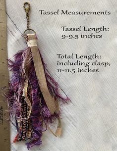 Tassel available on ETSY Journal Dangles, Boho Ribbon, Boho Bag Charm, Diy Tassel Necklace, Fabric Tassels, Boho Tassels, Hippie Crafts, Tassels Diy